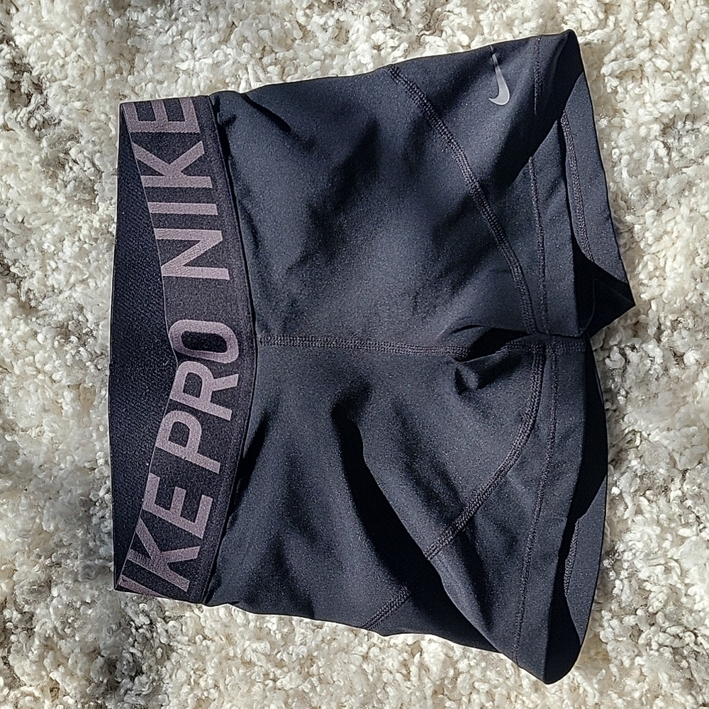 Nike Pro weightlifting and exercise shorts